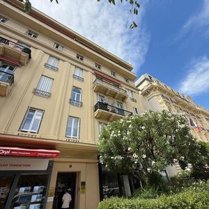 Property in Carre d'Argent