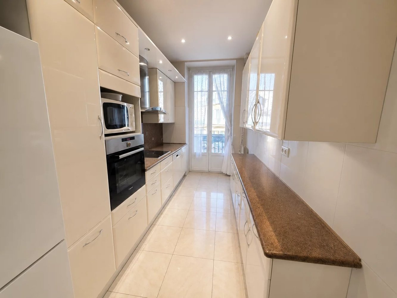 Property photo in Carre d'Argent