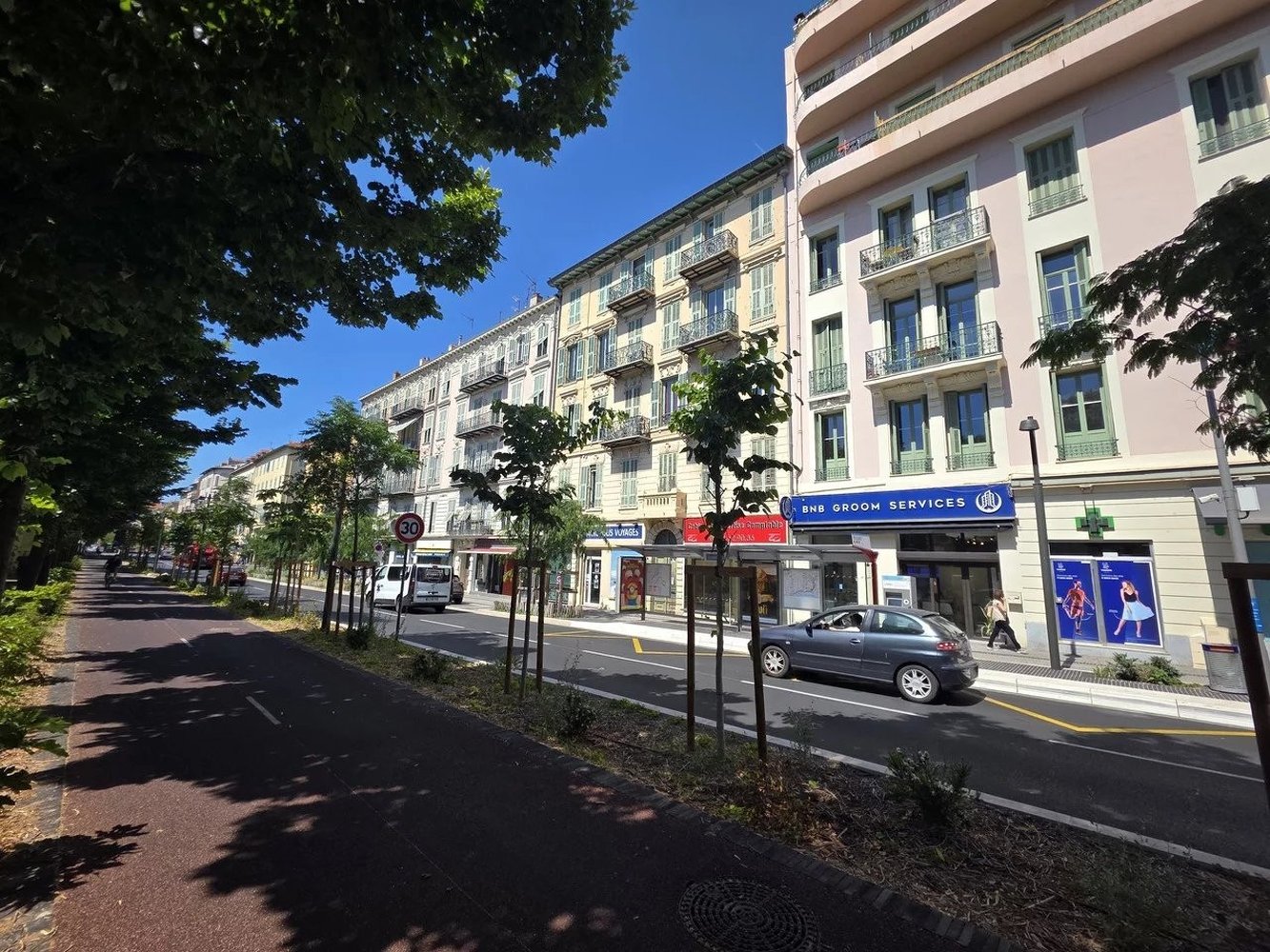 Property photo in Carre d'Argent