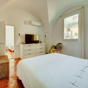 Property in Carre d'Argent