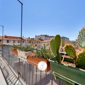Property in Carre d'Argent