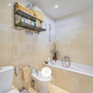 Property in Carre d'Argent