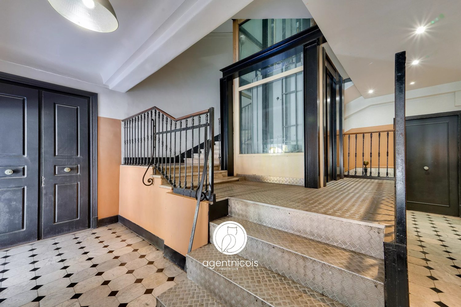 Property photo in Carre d'Argent