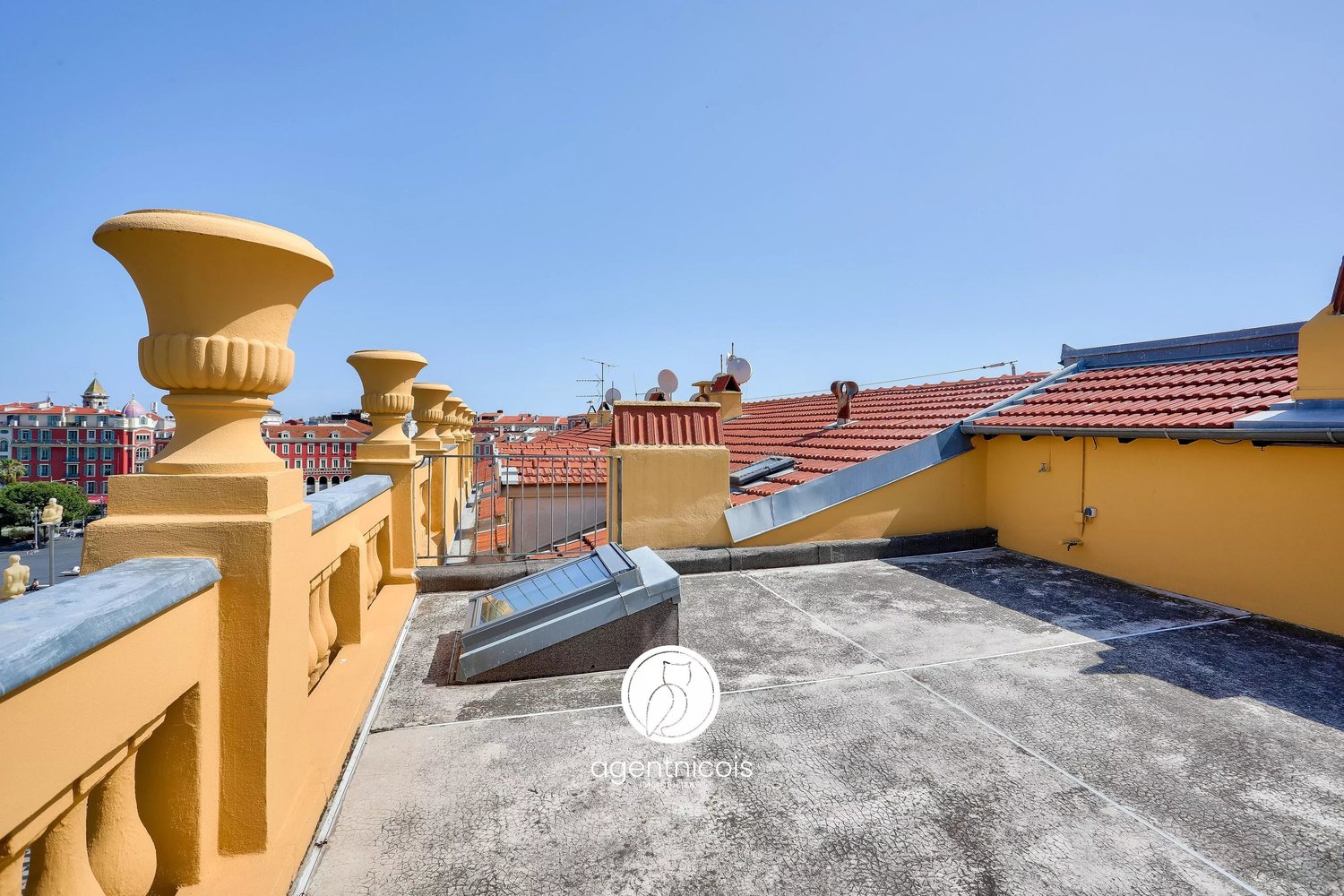 Property photo in Carre d'Argent