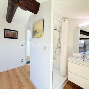 Property in Carre d'Argent