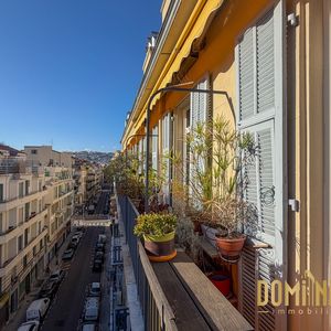 Property in Carre d'Argent