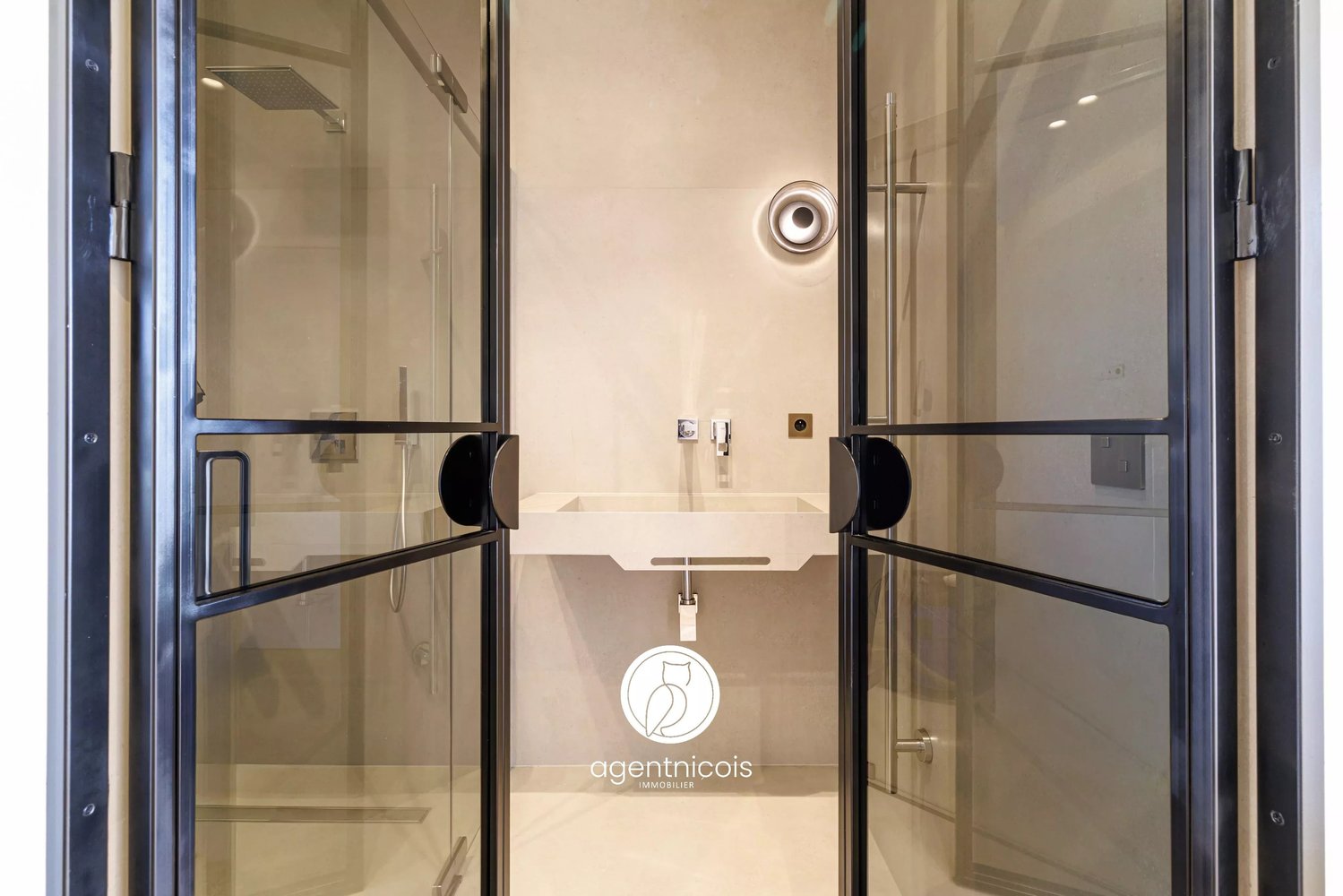 Property photo in Carre d'Argent