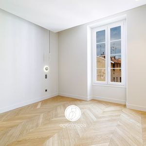 Property in Carre d'Argent