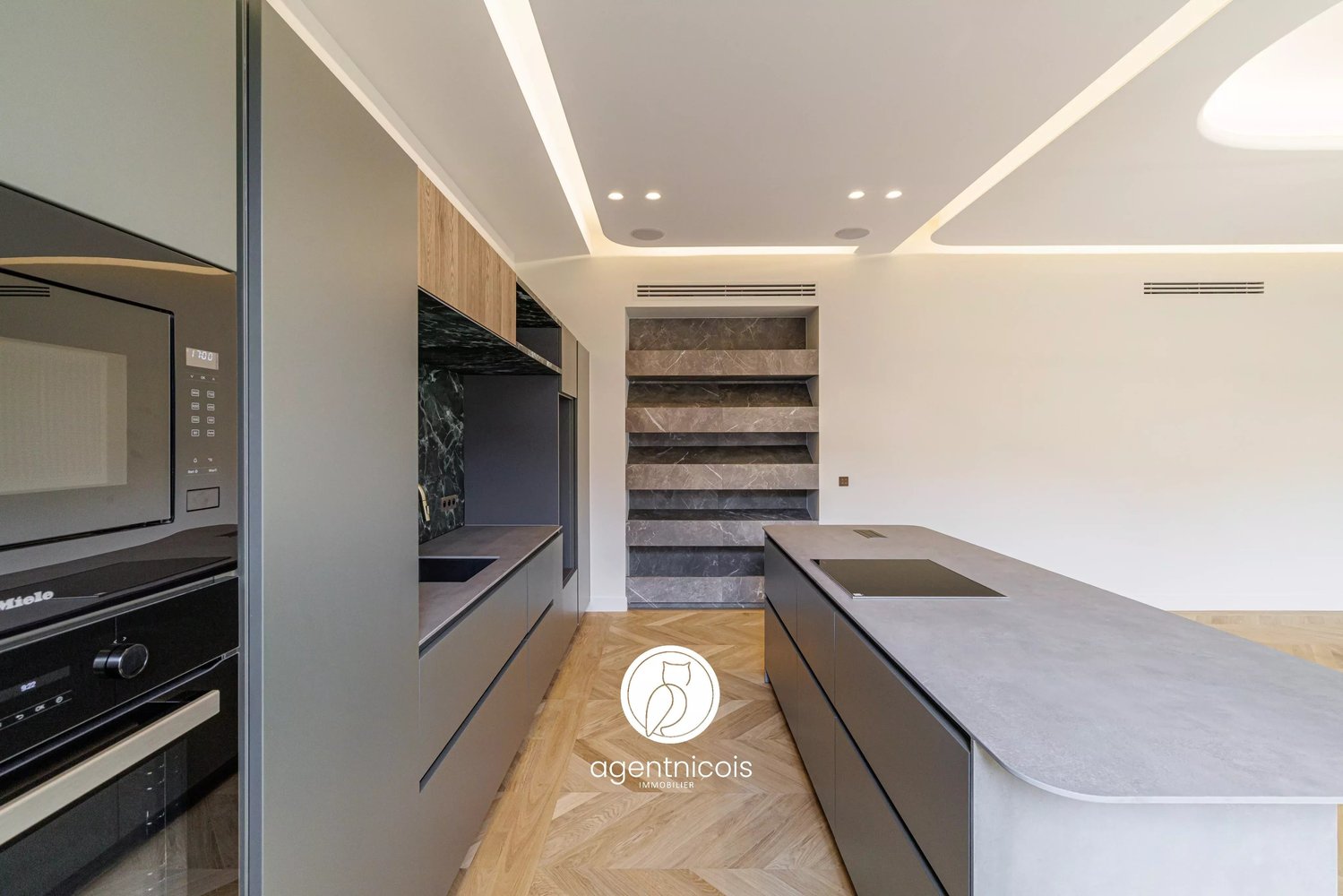 Property photo in Carre d'Argent