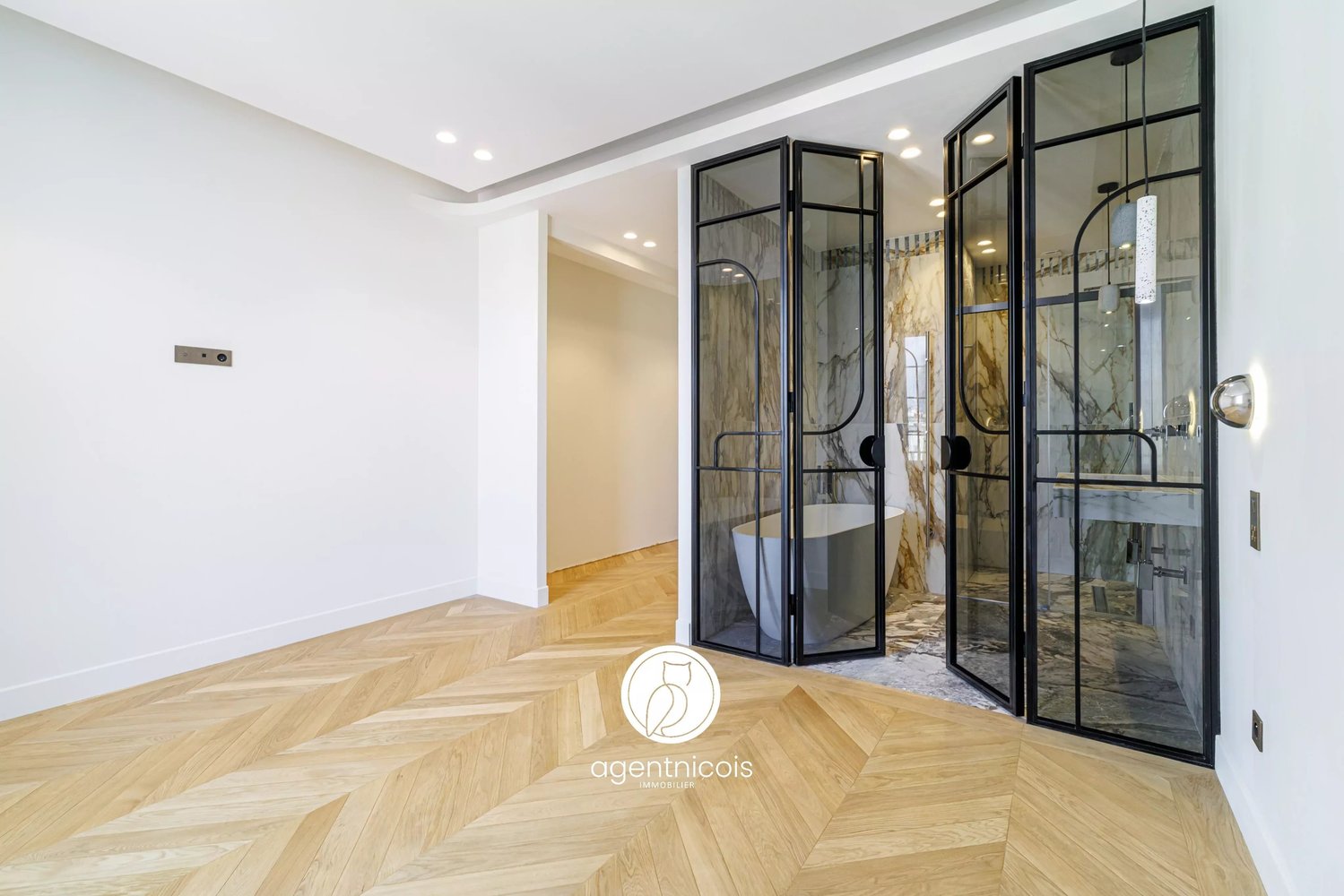 Property photo in Carre d'Argent