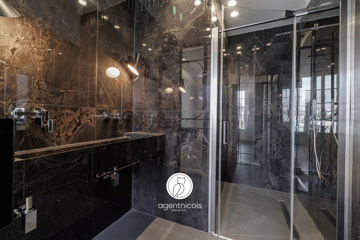 Property photo in Carre d'Argent