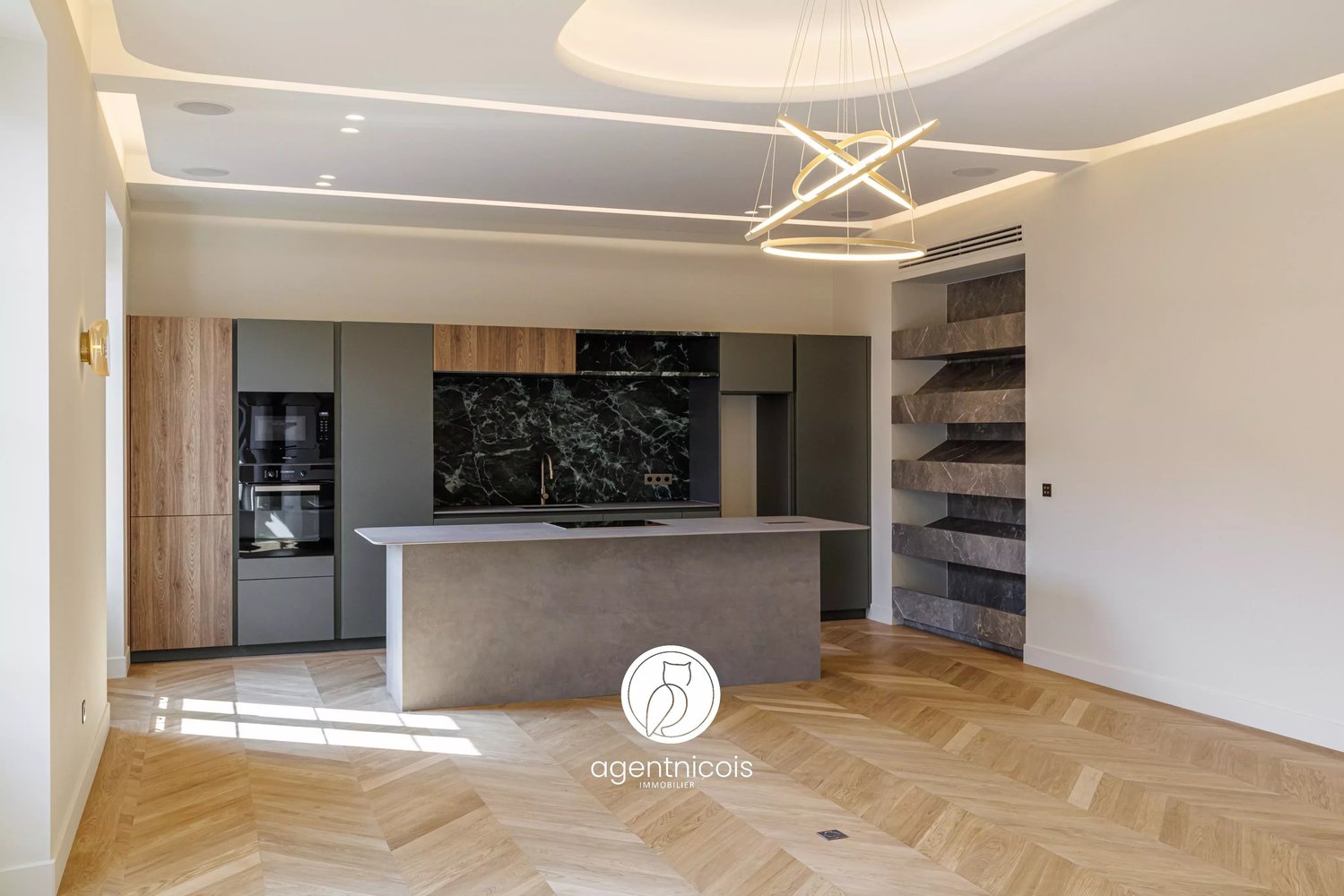 Property photo in Carre d'Argent