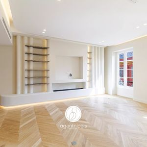 Property in Carre d'Argent