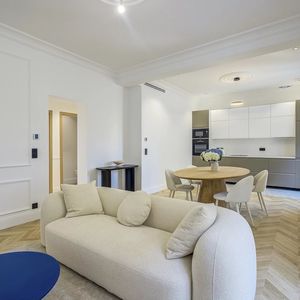 Property in Carre d'Argent