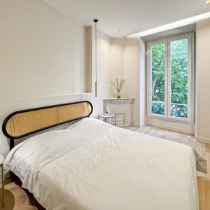 Property in Carre d'Argent