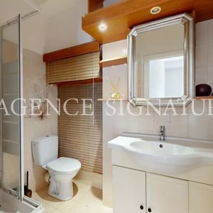 Property in Carre d'Argent