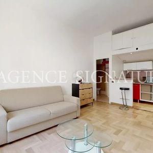 Property in Carre d'Argent