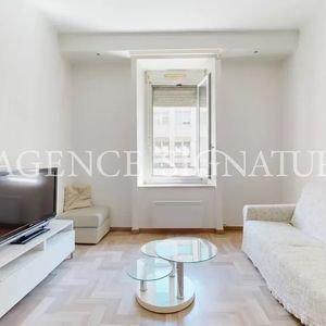 Property in Carre d'Argent