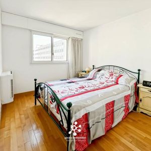 Property in Carre d'Argent