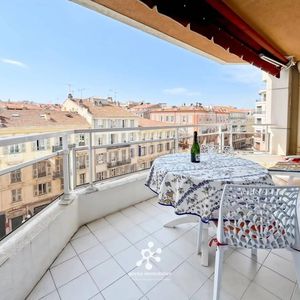 Property in Carre d'Argent