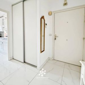 Property in Carre d'Argent