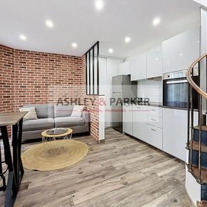 Property in Carre d'Argent