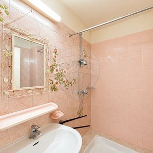 Property in Carre d'Or