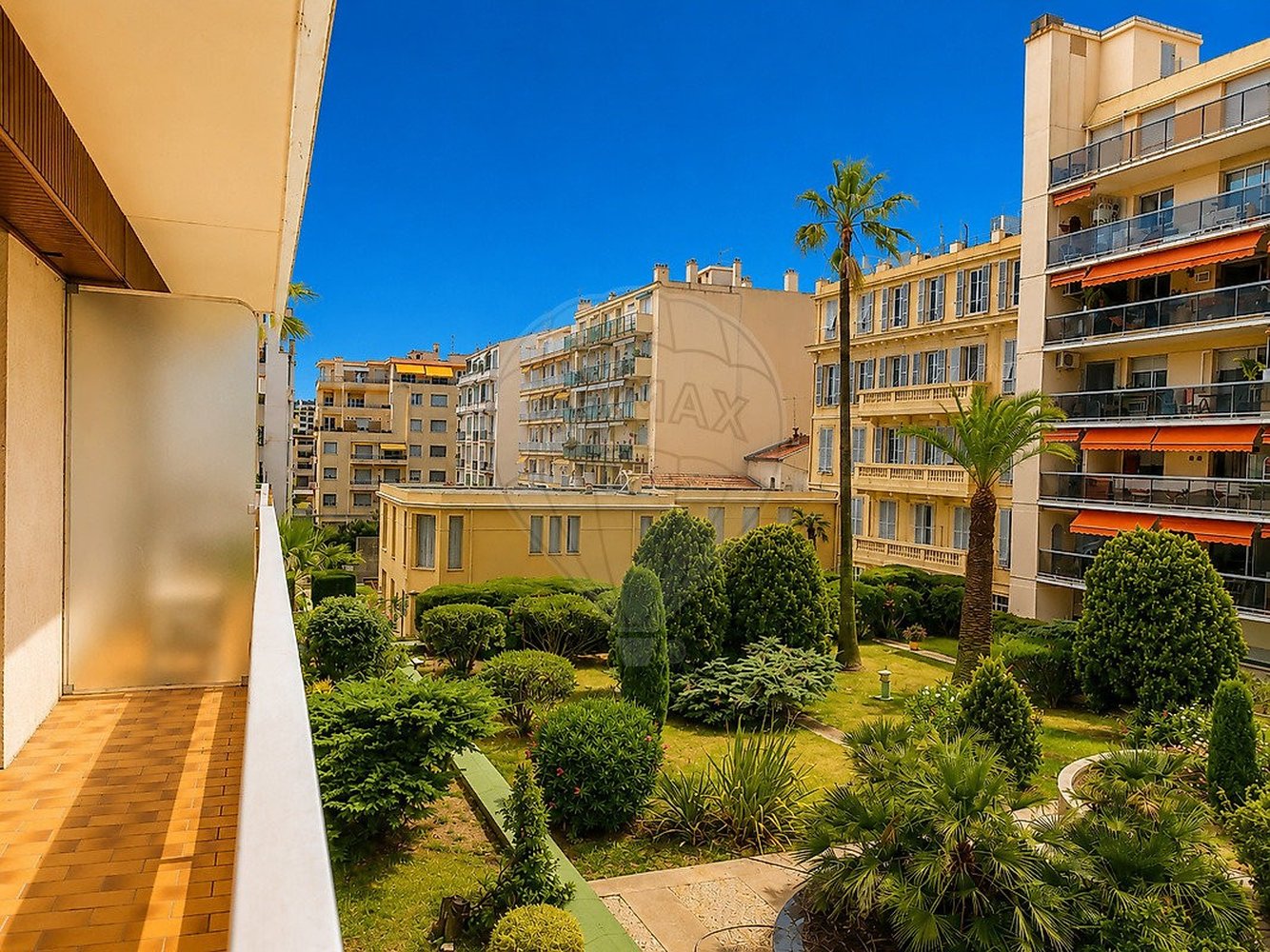 Property photo in Carre d'Or