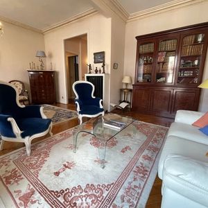 Property in Carre d'Or
