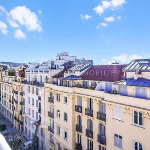 Property in Carre d'Or