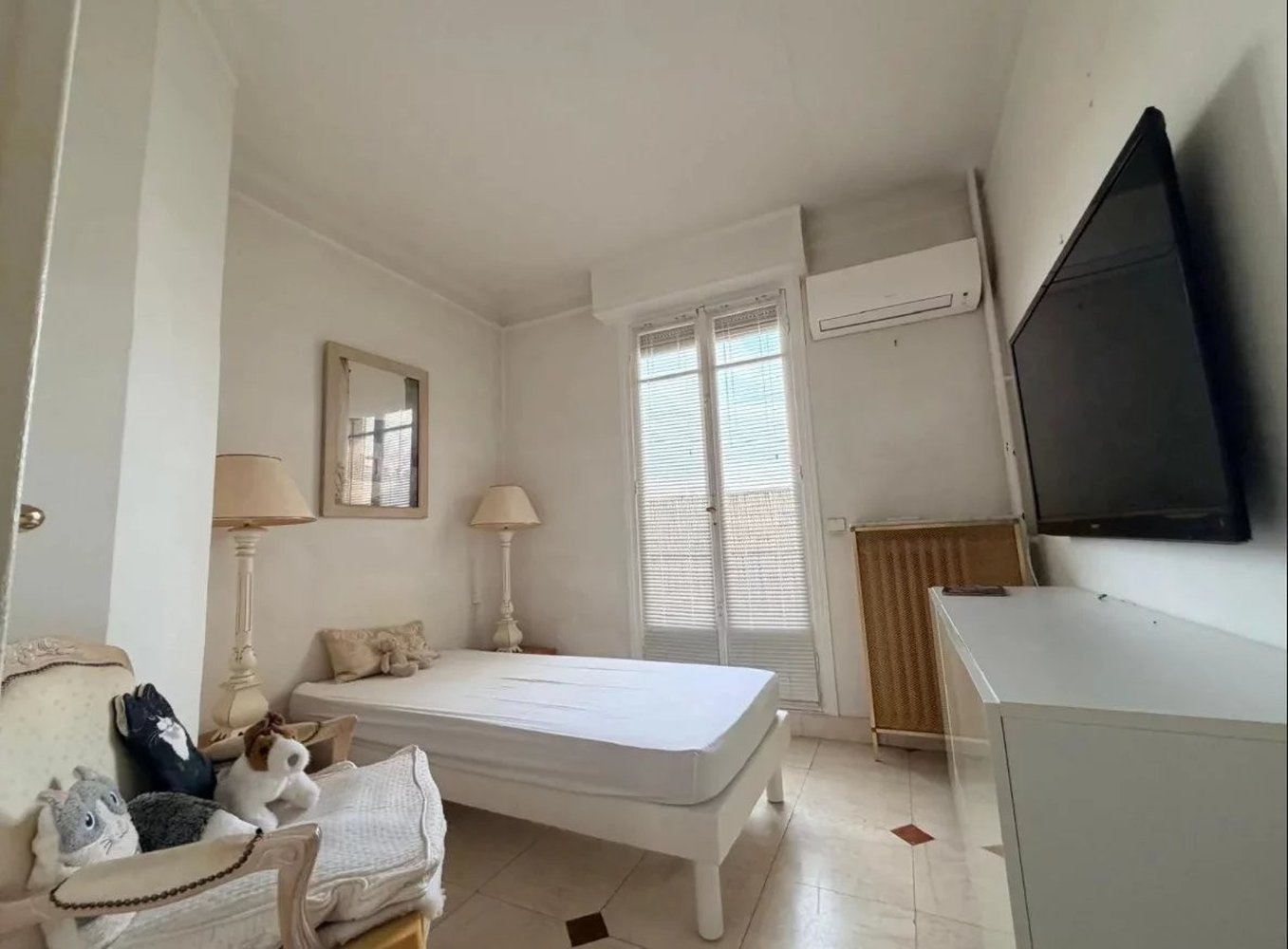 Property photo in Carre d'Or