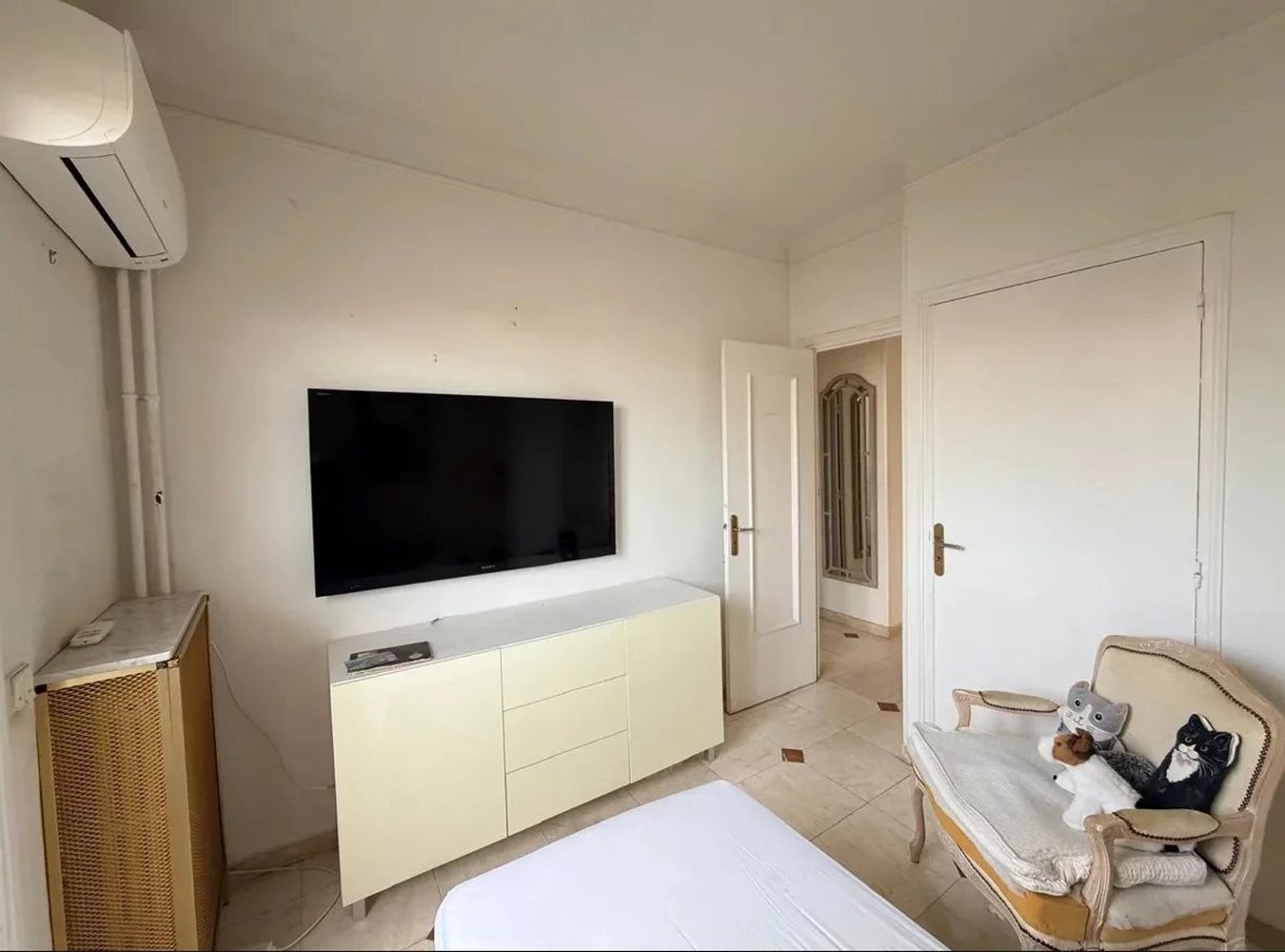 Property photo in Carre d'Or