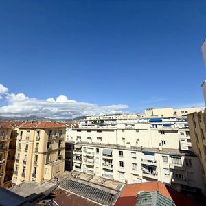 Property in Carre d'Or