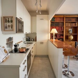 Property in Carre d'Or