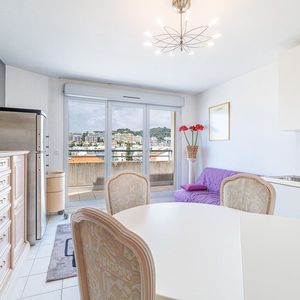 Property in Carre d'Or
