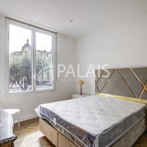Property in Carre d'Or
