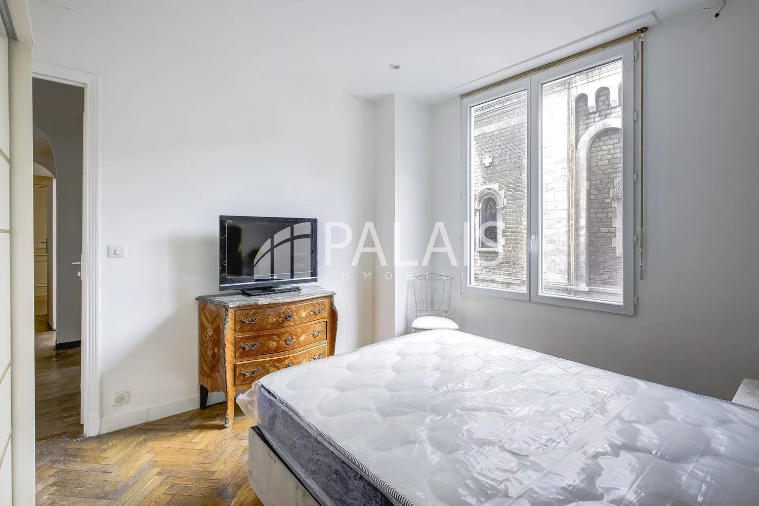 Property photo in Carre d'Or