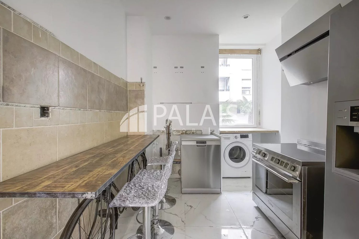 Property photo in Carre d'Or