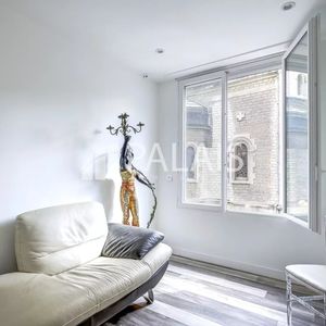 Property in Carre d'Or