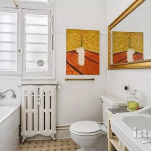 Property in Carre d'Or