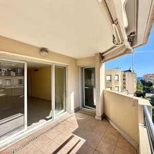 Property in Carre d'Or