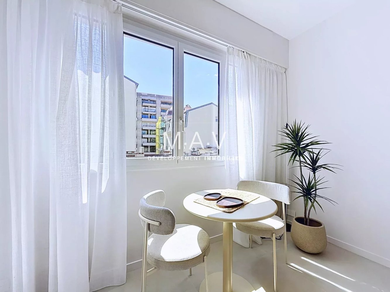 Property photo in Carre d'Or