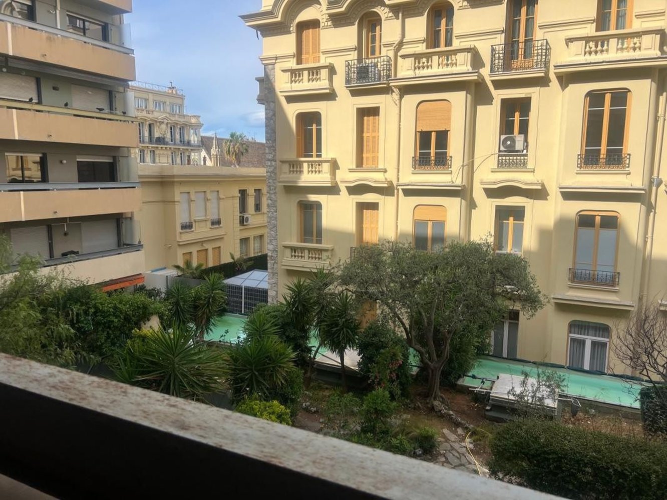 Property photo in Carre d'Or