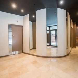 Property in Carre d'Or