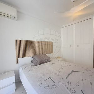 Property in Carre d'Or
