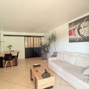 Property in Carre d'Or