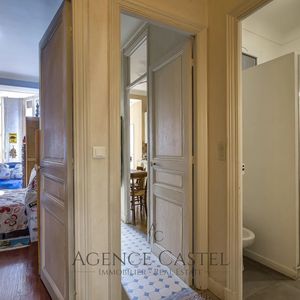 Property in Carre d'Or