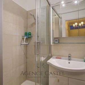Property in Carre d'Or
