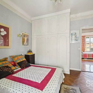 Property in Carre d'Or