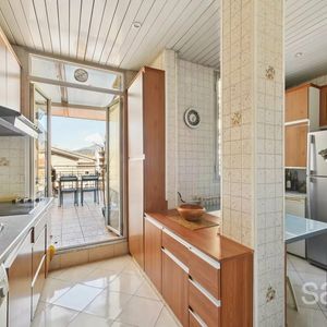 Property in Carre d'Or